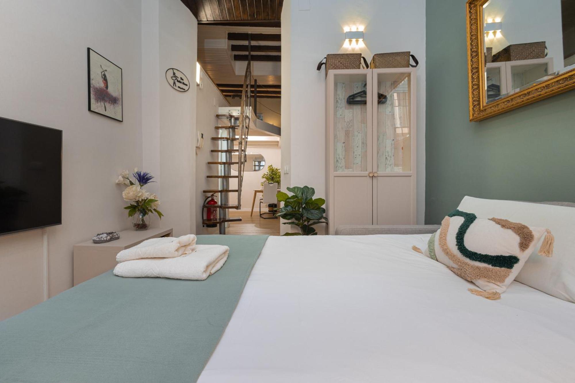 شقة C60 Pretty Loft In Downtown مالقة المظهر الخارجي الصورة